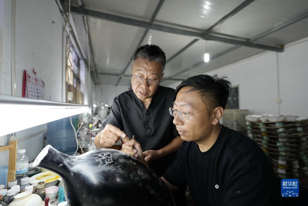 可以申请跳槽金论坛